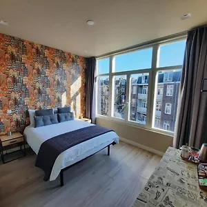 Roomwest Bed & Breakfast