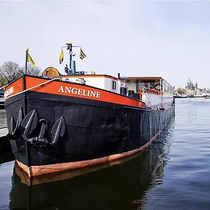 Hotelboat Angeline Hotel