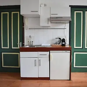 Cosy Next To Vondelpark Apartment