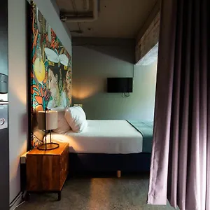Rooms25 Hotel