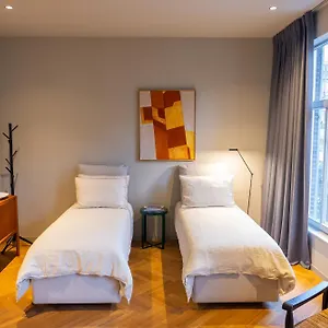 Vondel 99 Bed & Breakfast